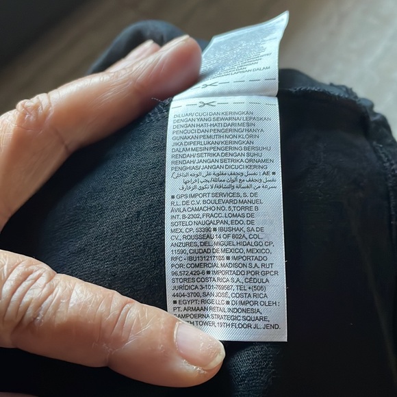 Old Navy Girls Black Flippy Sequin Shirt M (8) - Picture 12 of 13